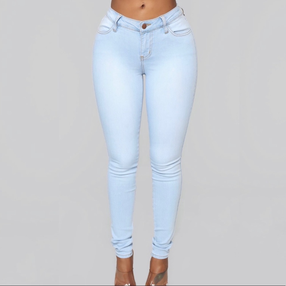 Light Wash Skinny Jeans
